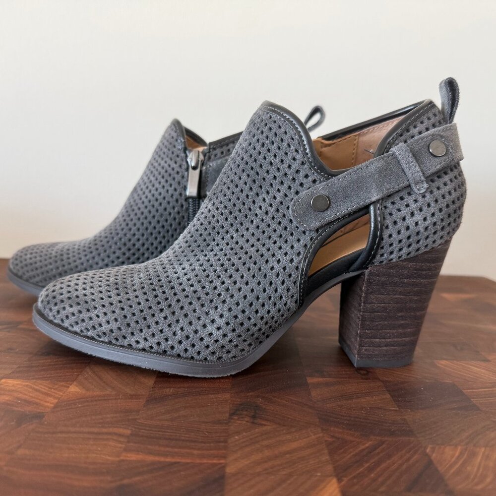 Franco Sarto Dale 2 Perforated Suede Leather Grey Ankle Boots Size 6